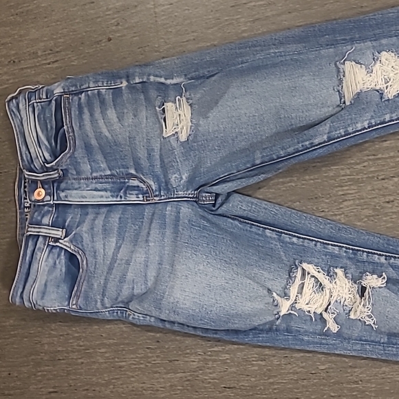 American Eagle super high waist jeggings. Sz 2 - Picture 2 of 8